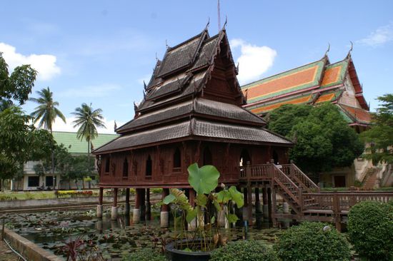 ... ups... da ist ja noch einer!