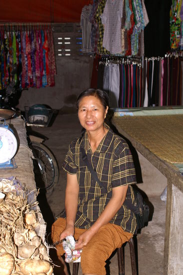 Was der Weckern nicht schafft... wenn diese Frau Dich auslacht, DANN BIST DU WACH!!! 