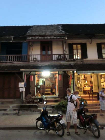 Unser Hotel, unser Balkon, unser Scooter, mein Mischa!