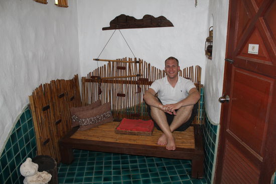 Die Wartelounge bis die Regenwalddusche frei wird....