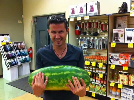 "Ich habe die Melone getragen..." wollte ich schon immer mal sagen.