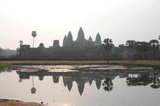 ... doch mit der Sonne zeigt sich die über 1000jährige Pracht der Baukunst.