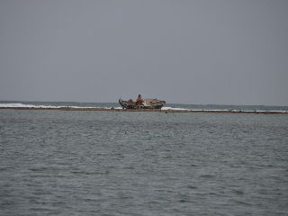 wrack im hafen von apia
