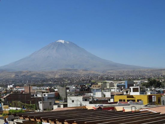 Blick über Arequipa mit Blick auf den Misti
