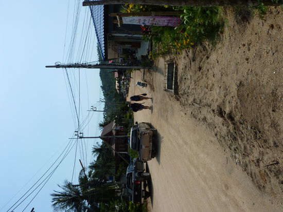 Thailaendischer Urlaubsort (ich find sooooo schoen!)