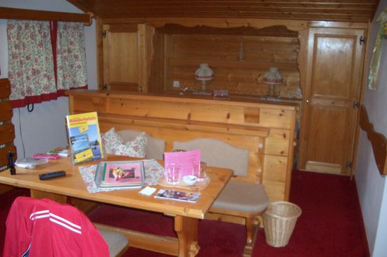 Unser Zimmer mit einem tollen Bett.