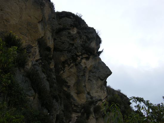 na .... erkennt jemand das Indianergesicht im Felsen
