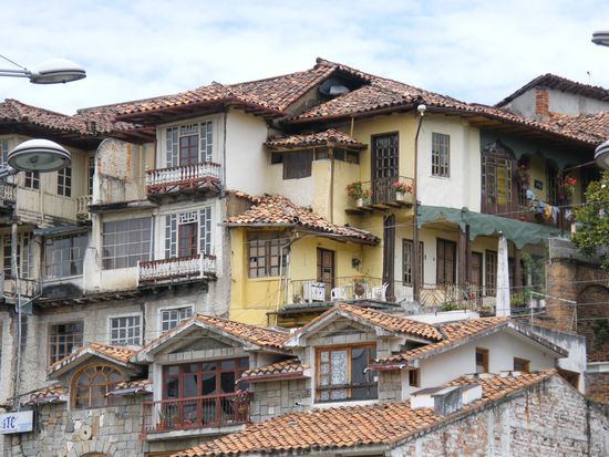 die  Altstadt von Cuenca ...