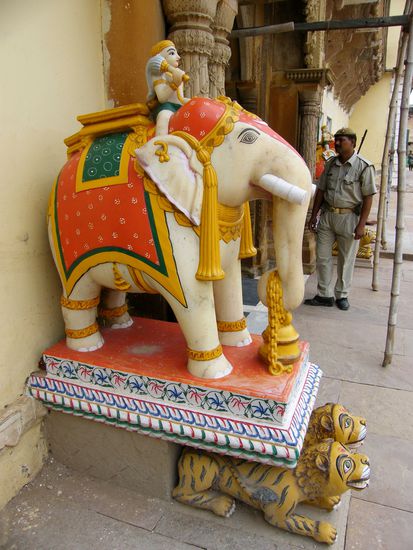 die aktiven Waechter sind im Bildvordergrung .... 