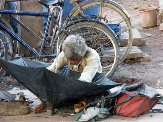 Schirmreparaturwerkstatt