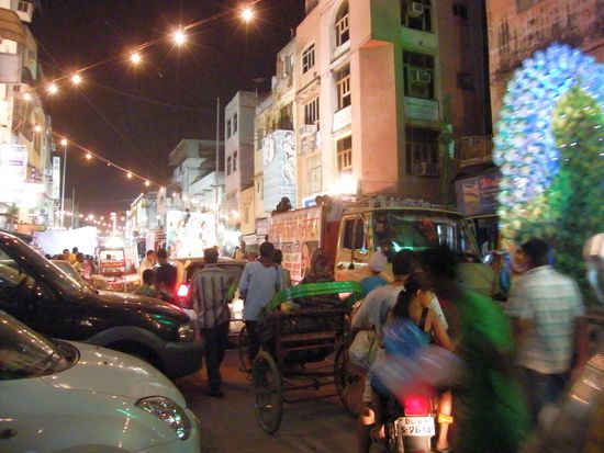 Prozession zu Ehren Vishnu ...