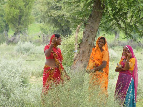 Mädels am Strassenrand