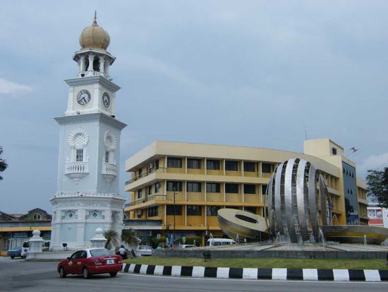 der obligatorische Clocktower, direkt am Fort