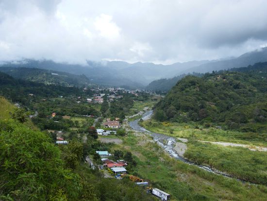 Boquete von oben und ein bischen weiter weg ...