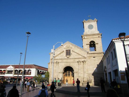 eine von weiteren 29 Kirchen hier im Ort.