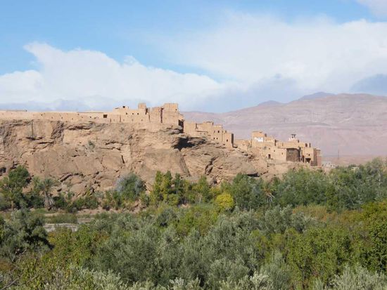 alte Ortschaften am Berghang