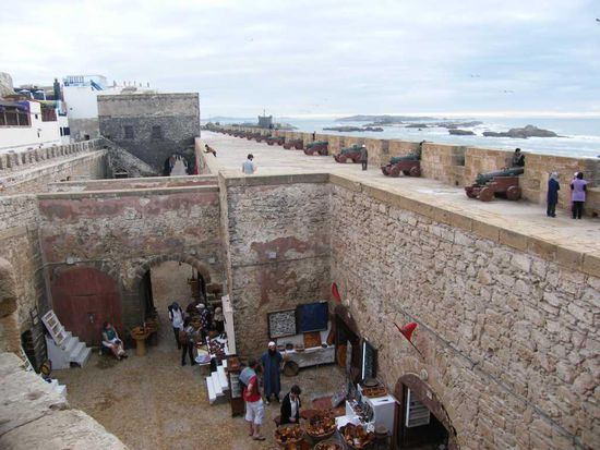 die äussere Stadtmauer