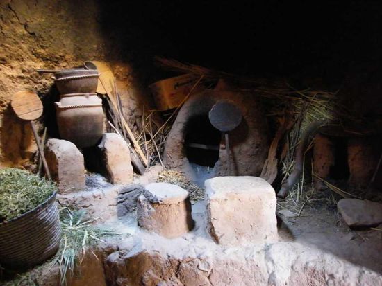 Einbauküche allerdings ohne Geschirrspüler.