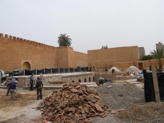in der Medina wird gebaut ... Schade für uns, gut für die Stadt.