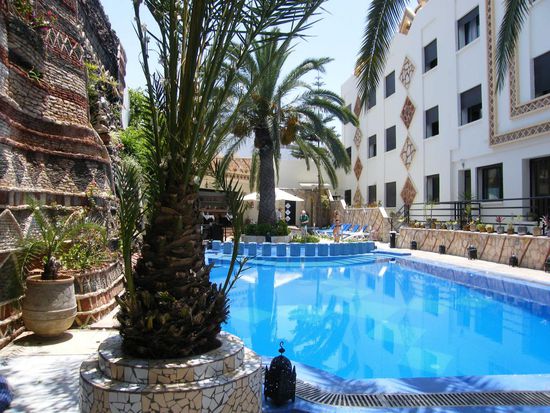 unser Hotelinnenhof ... 