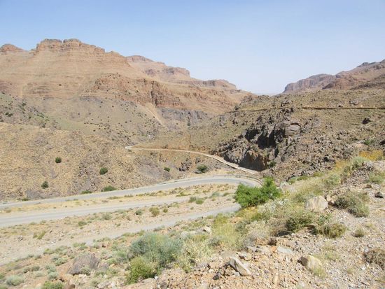 alles voller Gegend ... und hier stimmt es auch mal wieder ... der Weg ist das Ziel .. und was für ein herrlicher ...