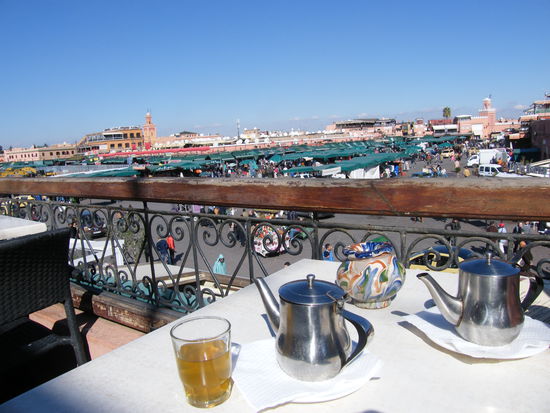 Tee am Djemna el Fna ..