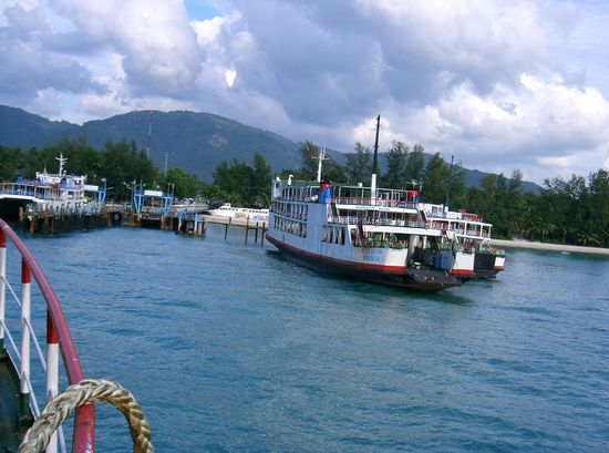 Ankunft am Hafen von Koh Samui