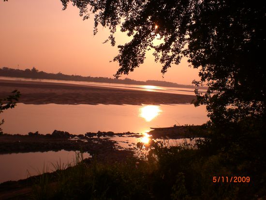 Sonnenuntergang am Mekong