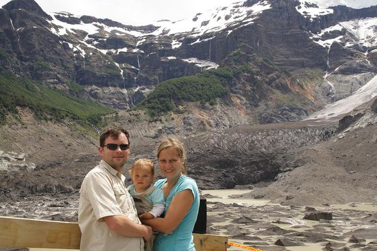Am Gletscher - was da auf dem Wasser schwimmt, ist Eis