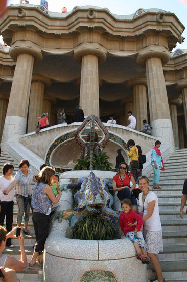 Der Eingangsbereich im Parc Güell