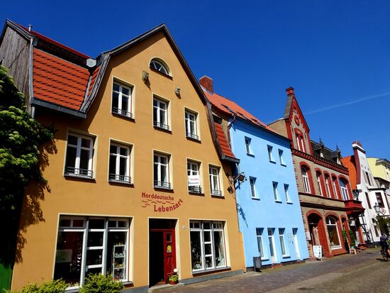 Entlang der Langen Strasse durch die Altstadt