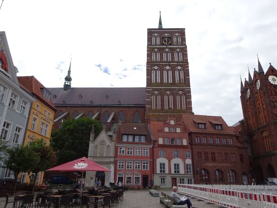 Blick auf die St. Nikokaikirche - kein kostenfreier Eintritt