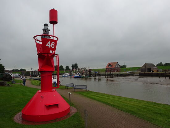 Weser-Backbord-Tonne 46, ein Wegweiser für Seefahrer