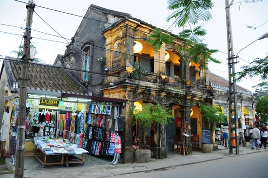 Leben in der Altstadt und am Wasser