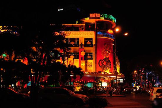 Saigon bei Nacht