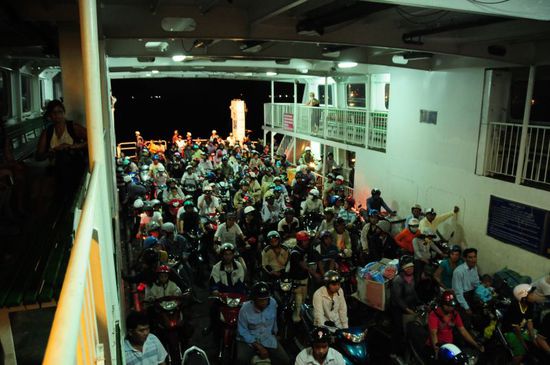 Fährüberfahrt - nur Mopeds