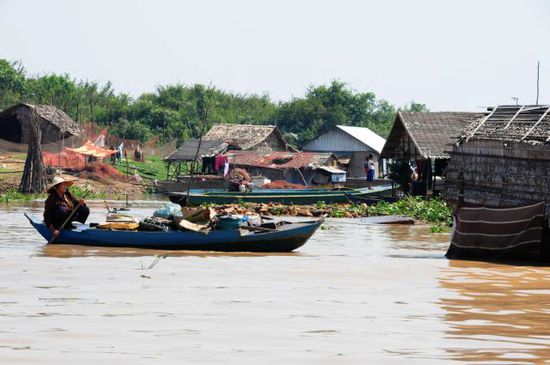 Floating Village