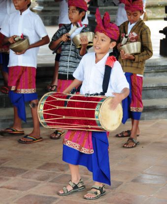 Feierlichkeiten vor dem Nyepi-Fest