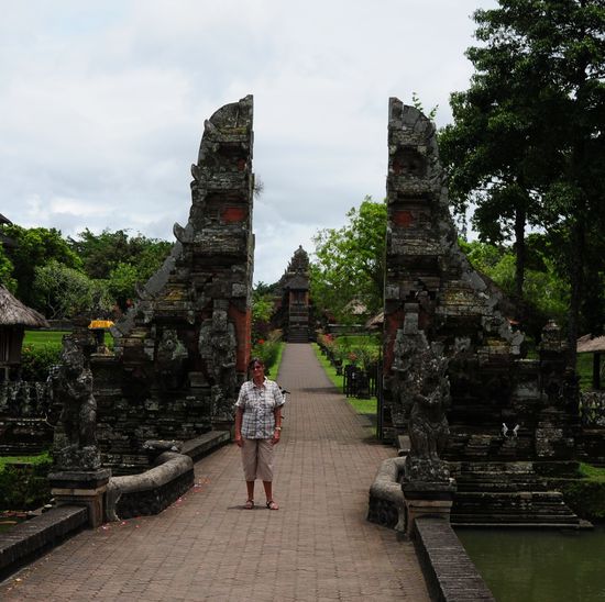 Eingang zum Taman-Ayun-Tempel, dem  angeblich schönsten der Insel