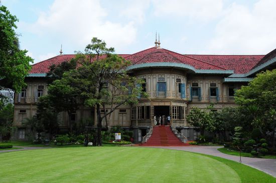 ...des Teakholzpalastes