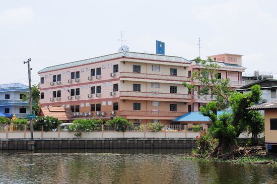 Queen's Garden Resort Bangkok