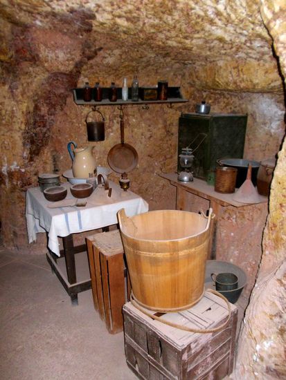 so wohnte man einst.....