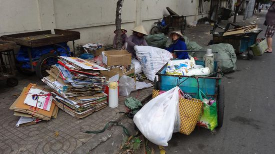 Recycling auf vietnamesisch - auch hier wird getrennt