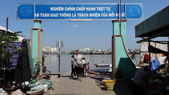 Rückfahrt - warten auf die Fähre