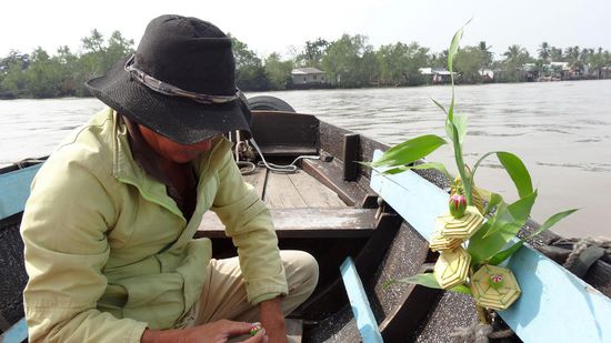 Letzte Verschönerungen an den Blüten