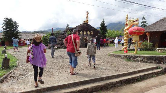 Chinese Village - sehr stark von Thais und Chinesen frequentiert. Hier leben Chinesen die vor vielen Jahren vor dem Regime geflohen sind