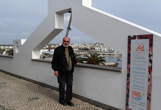 Blick vom Dach auf die Marina