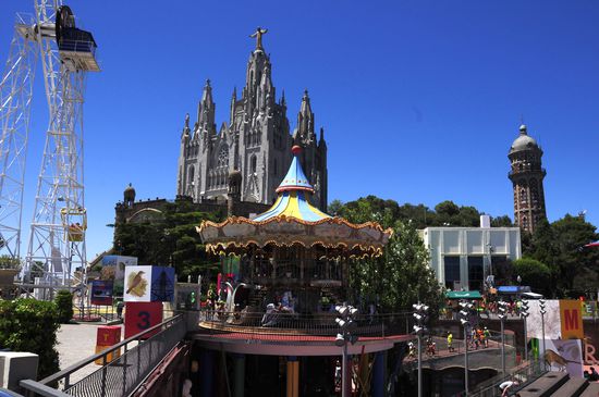 Im Hintergrund die Cathedral Sagrada Corazón