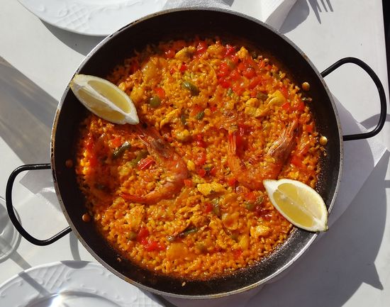 Paella mixta, musste wenigstens einmal sein Cafeteria Bar Del Mar, Promenade Banalmádena
