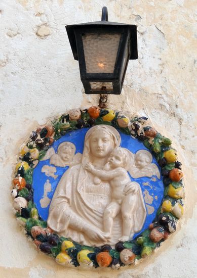 Hier an vielen Eingängen zu finden